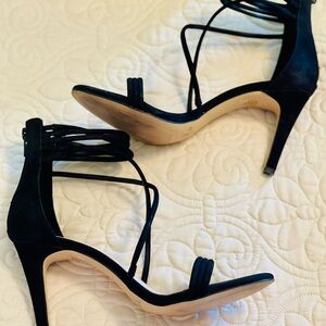 Like New! Gianni Bini Black Suede Heels, Size: 7.5M
